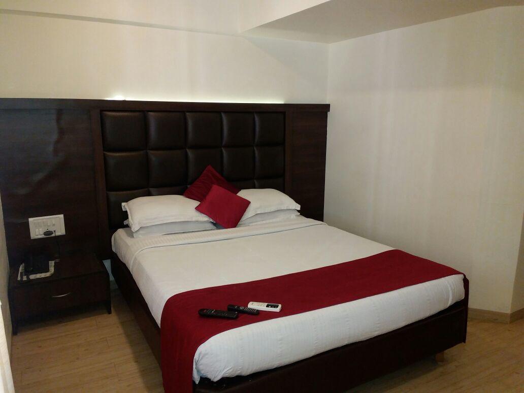 Hotel Heritage Dakshin Нави Мумбаи Экстерьер фото