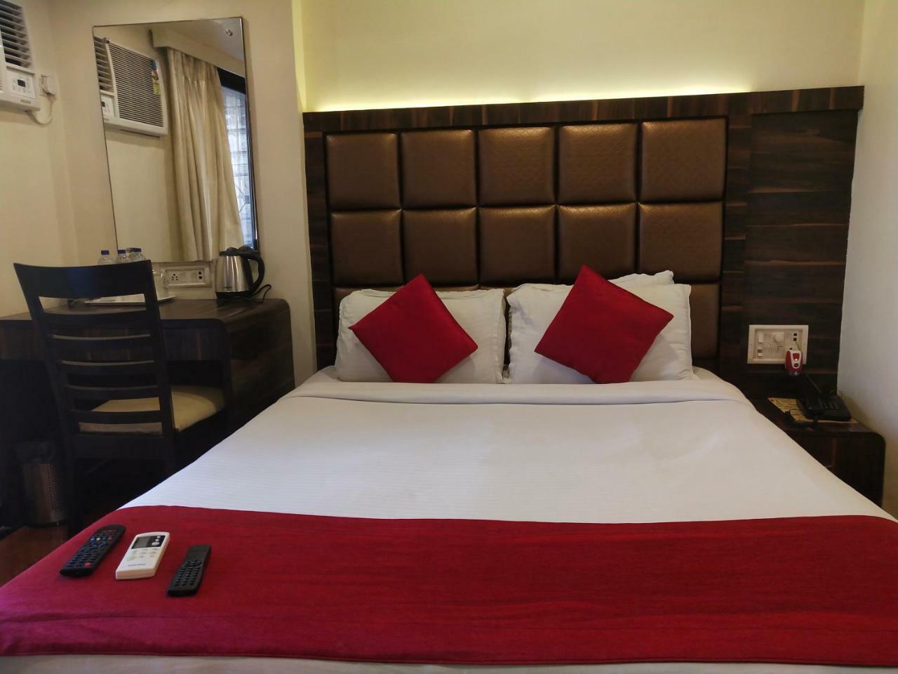 Hotel Heritage Dakshin Нави Мумбаи Экстерьер фото